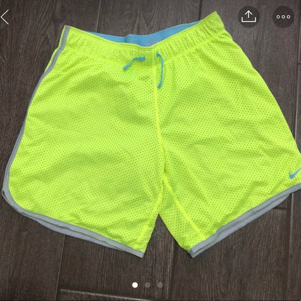 Girls Neon Nike Mesh shorts